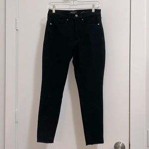 Banana Republic Premium Denim Petite Black High Rise Skinny Jean Size 28P